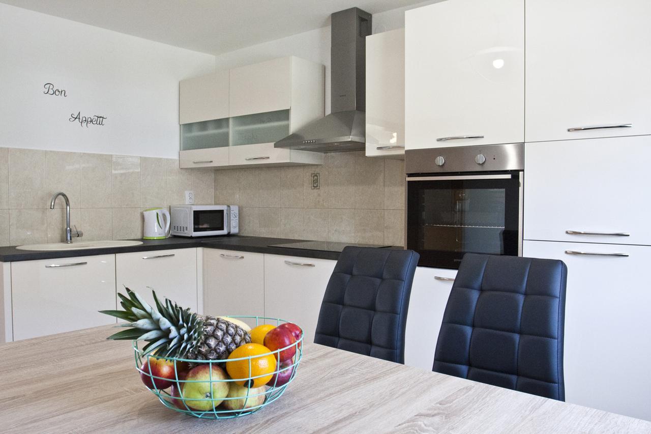 Apartment Noel Kastela Dış mekan fotoğraf